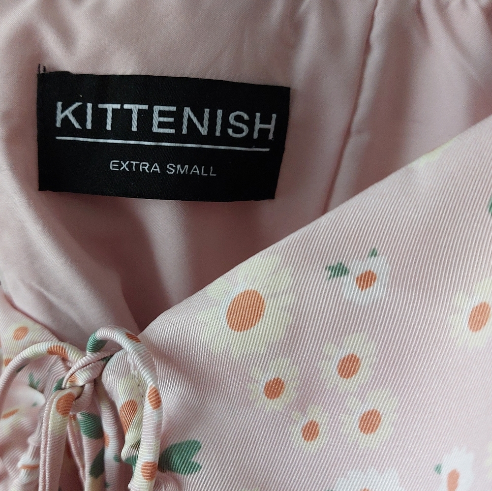 Kittenish Pink Floral Dress - Picture 2 of 3